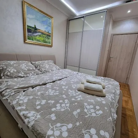Bulevar Delux Apartment Novi Sad